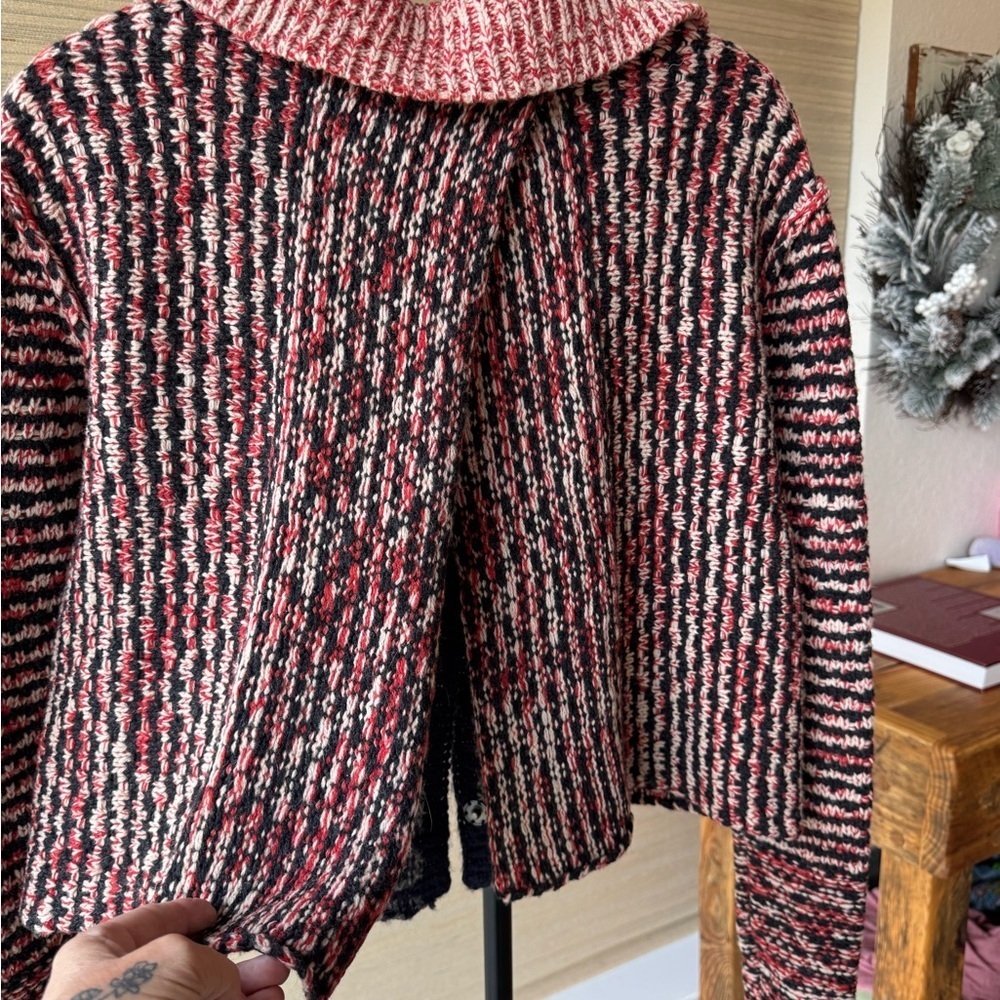 Free People Mixed Knit Wool Blend Cropped SweaterSz Small Open Back Snap Front - Picture 13 of 14